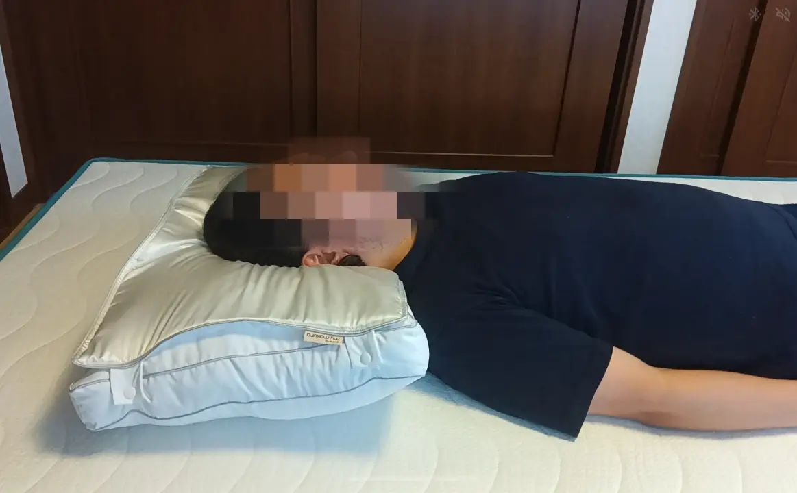 美肌サポートシルク枕・仰向け