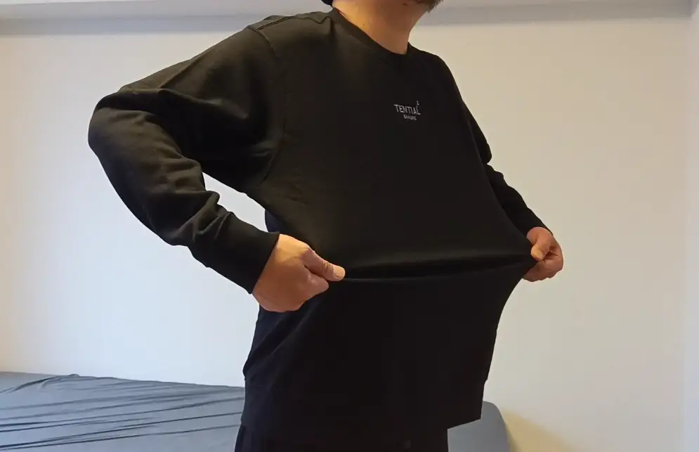 BAKUNEウォーム・着用伸縮性