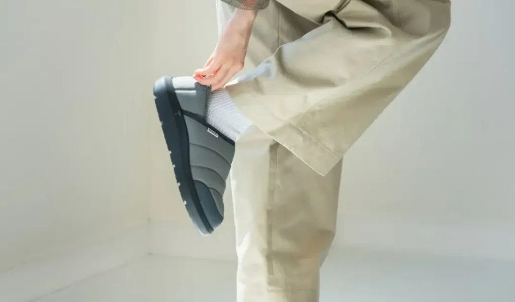 BAKUNEリカバリーサンダル