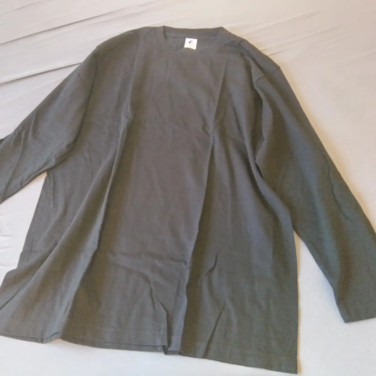 リライブシャツ・長袖コットン 全体