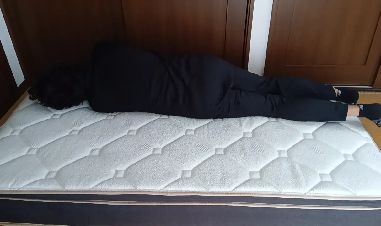 リムネマットレスリッチコイルモデル・横向き